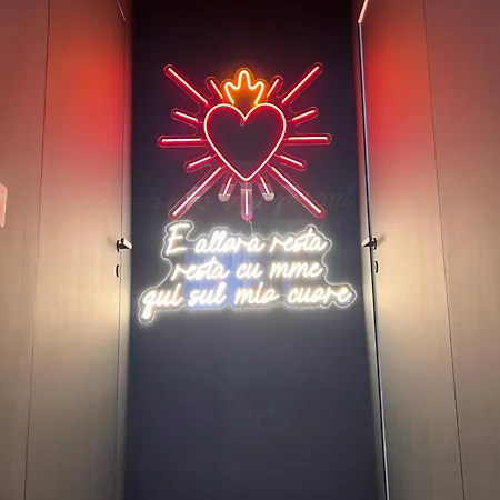 Domus Maria Vittoria 펜션 *